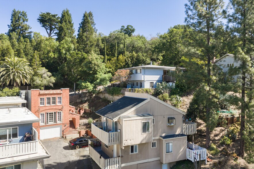250 Red Hill Ave, San Anselmo, CA à vendre - Photo de l’immeuble – Image 2 sur 68