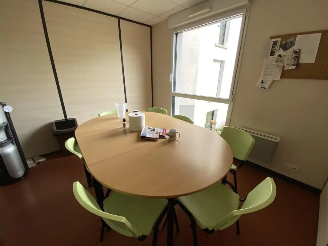 Bureau dans Le Rheu à vendre Photo intérieure– Image 1 sur 5