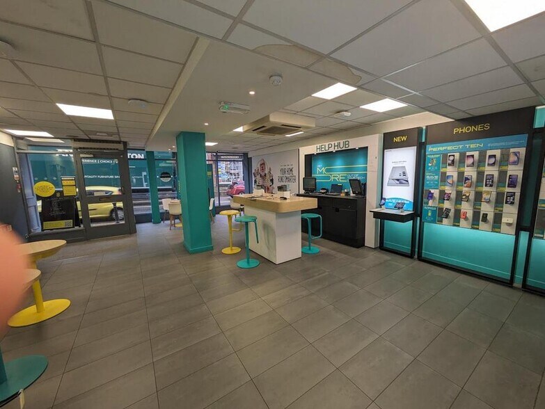29-31 High St, Dorking à louer - Photo de l’immeuble – Image 3 sur 6