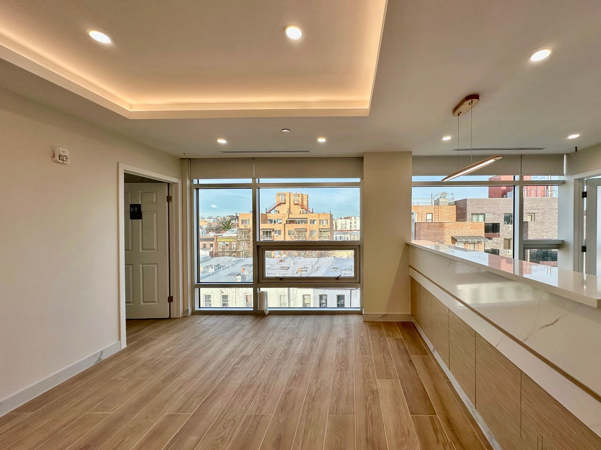 849 53rd St, Brooklyn, NY à louer Photo intérieure– Image 1 sur 57