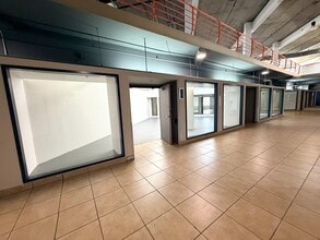 305 E 9th St, Los Angeles, CA à louer Photo intérieure– Image 1 sur 10