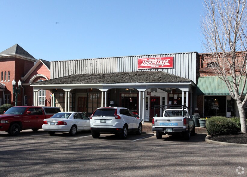 99-101 N Center St, Collierville, TN à louer - Photo de l’immeuble – Image 2 sur 2
