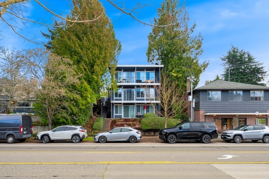 5954 Fauntleroy Way, Seattle, WA à vendre - Photo de l’immeuble – Image 2 sur 14