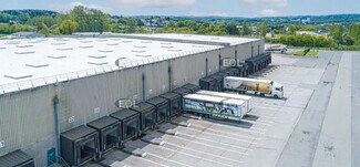 Plus de détails pour Industriel/Logistique à louer