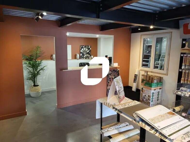 Bureau dans Ayguemorte-les-Graves à louer - Photo intérieure – Image 3 sur 10