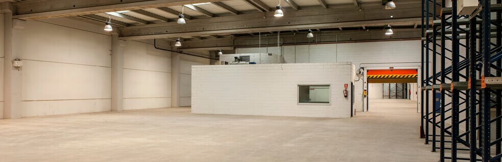 Industriel/Logistique dans Barcelone, Barcelona à vendre - Photo de l’immeuble – Image 3 sur 5