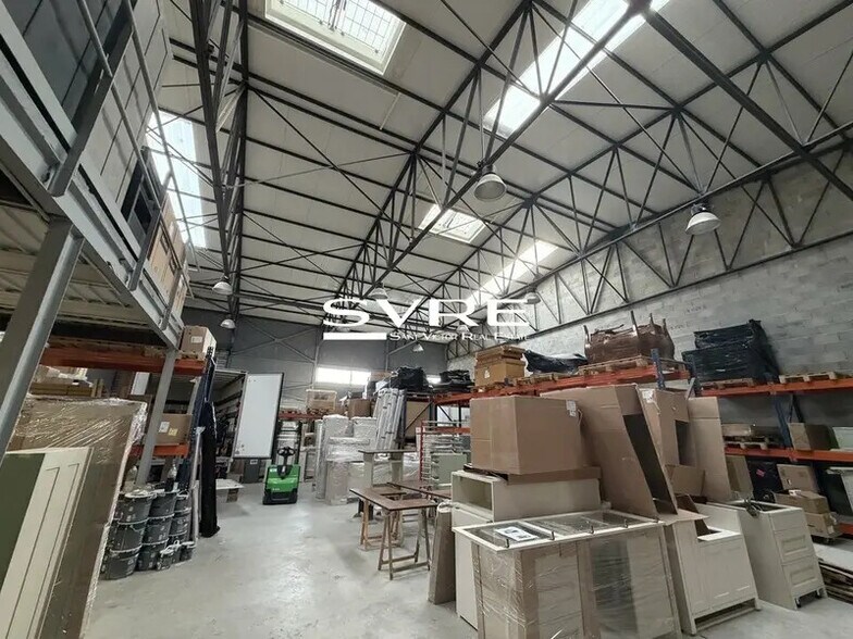 Industriel/Logistique dans Marseille à louer - Photo intérieure – Image 1 sur 8