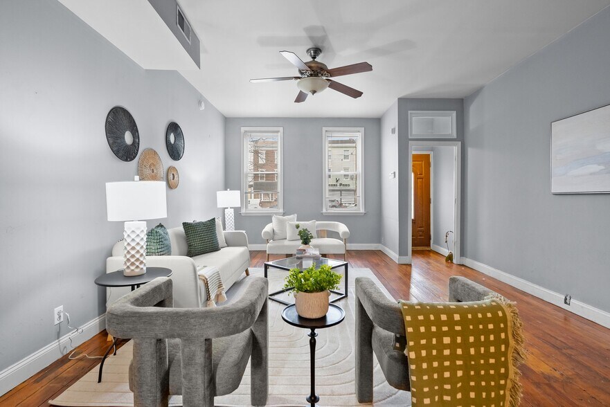 248 E Girard Ave, Philadelphia, PA à vendre - Photo de l’immeuble – Image 3 sur 13