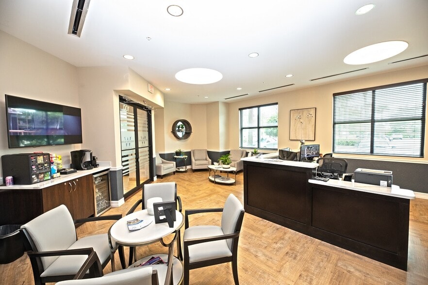 1860 SW Fountainview Blvd, Port Saint Lucie, FL à louer - Photo intérieure – Image 2 sur 25