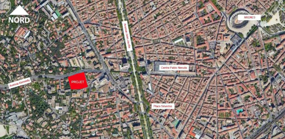 Bureau dans Nîmes à vendre - Photo de l’immeuble – Image 2 sur 2