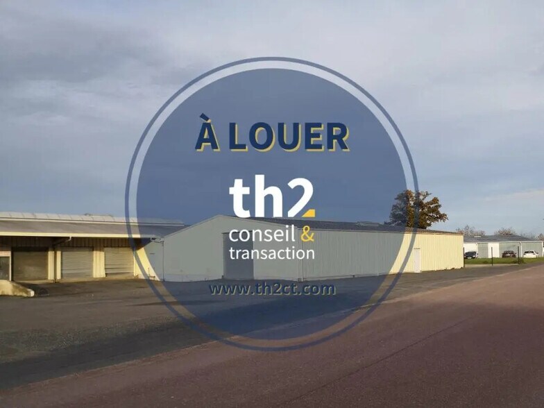 Industriel/Logistique dans Saint-Lô à louer - Photo de l’immeuble – Image 3 sur 7