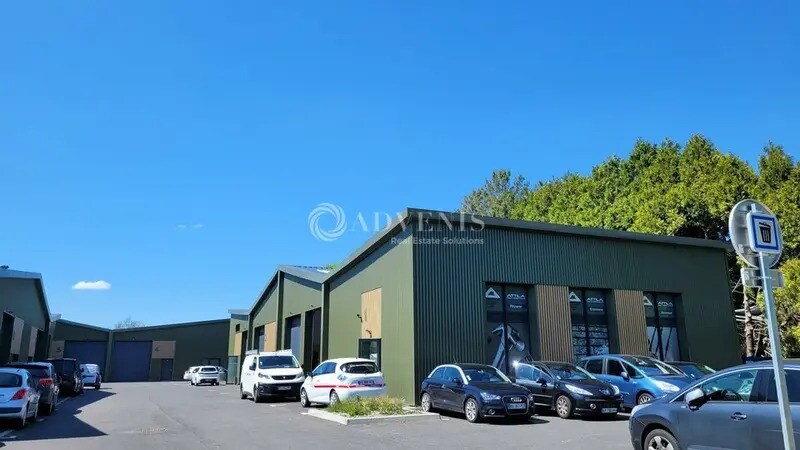Local d’activités dans Vigneux-de-Bretagne à louer - Photo de l’immeuble – Image 3 sur 4