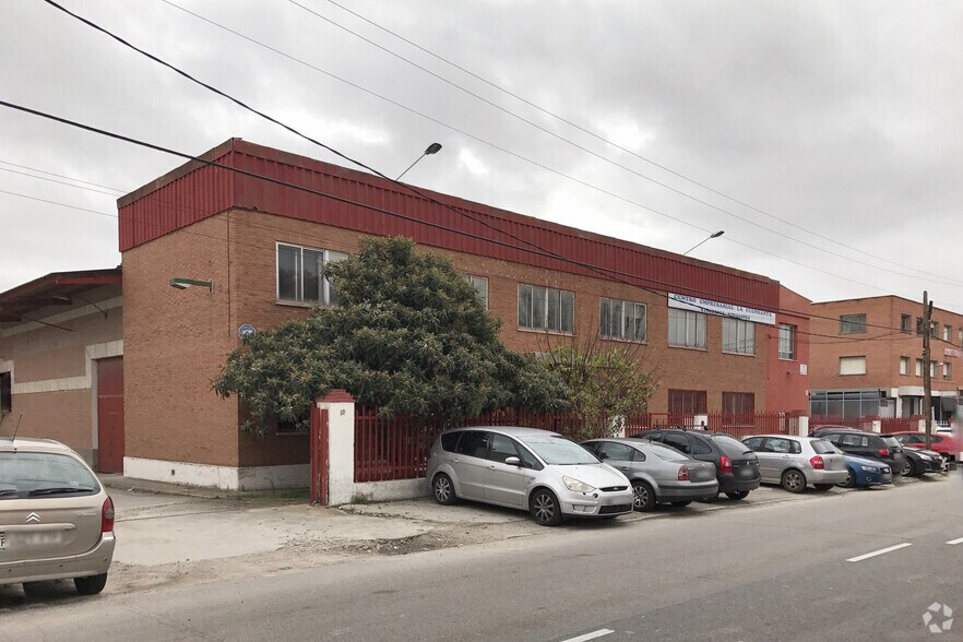 Calle Urano, 21, Móstoles, Madrid à louer - Photo de l’immeuble – Image 3 sur 5