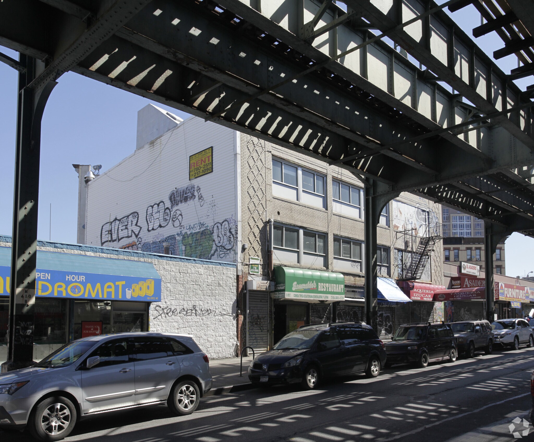 1497 Myrtle Ave, Brooklyn, NY à louer Photo principale– Image 1 sur 19