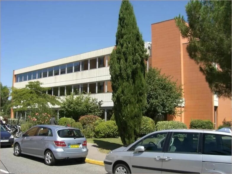 13 Rue André Villet, Toulouse à louer - Photo de l’immeuble – Image 3 sur 17