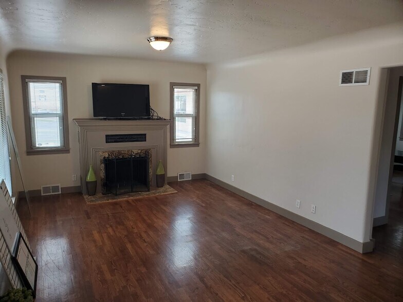 1216 7th St S, Nampa, ID à louer - Photo intérieure – Image 3 sur 31