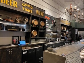 49 Monroe St, New York, NY à louer Photo intérieure– Image 2 sur 5