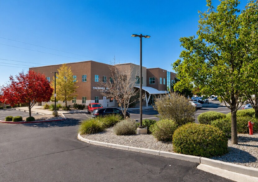 500 Unser Blvd SE, Rio Rancho, NM à vendre - Photo de l’immeuble – Image 3 sur 7