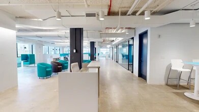 55 Prospect St, Brooklyn, NY à louer Numérisation 3D Matterport– Image 1 sur 16