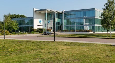 4 Brooklands, Weybridge à louer - Photo de l’immeuble – Image 3 sur 16