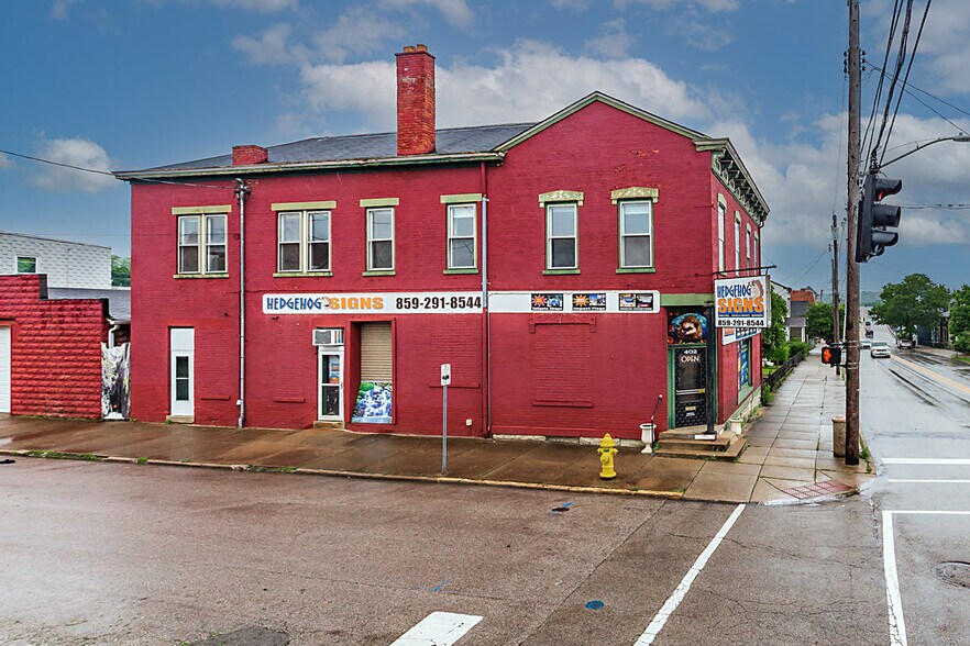 402 W 11th St, Newport, KY à vendre - Photo de l’immeuble – Image 1 sur 12