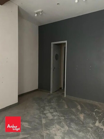 Bureau dans Chartres à louer - Photo intérieure – Image 2 sur 5