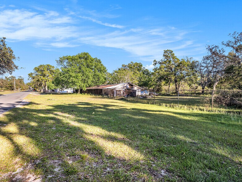 4820 N Falkenburg Rd, Tampa, FL à vendre - Photo de l’immeuble – Image 3 sur 5