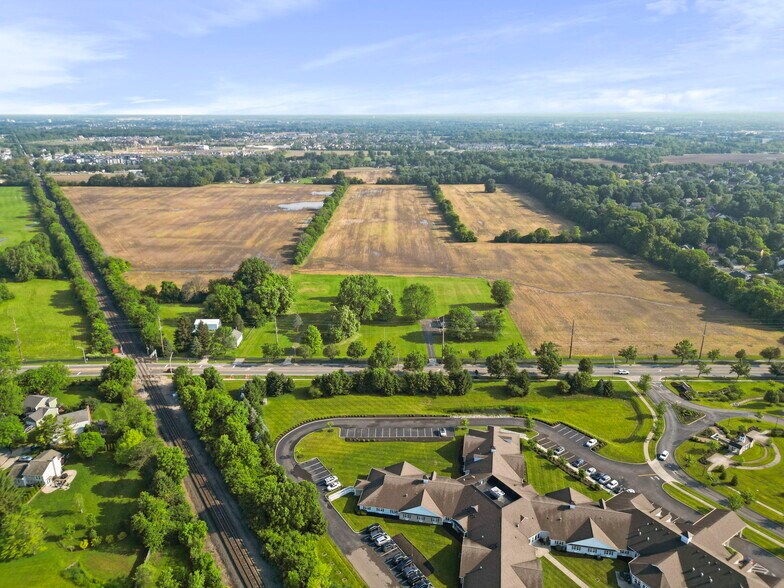 4840 Davidson Rd, Hilliard, OH à vendre - Photo de l’immeuble – Image 3 sur 30