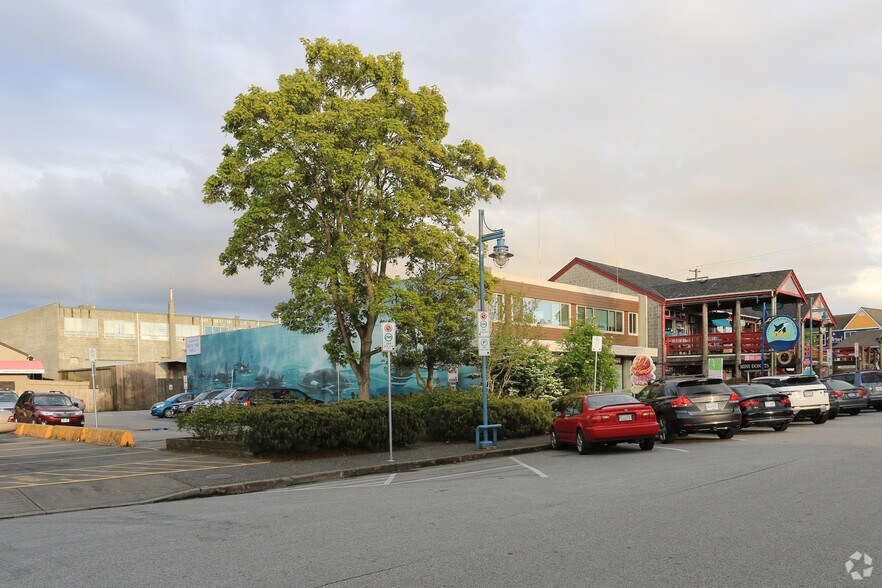 12220 2nd Ave, Richmond, BC à vendre - Photo de l’immeuble – Image 2 sur 2