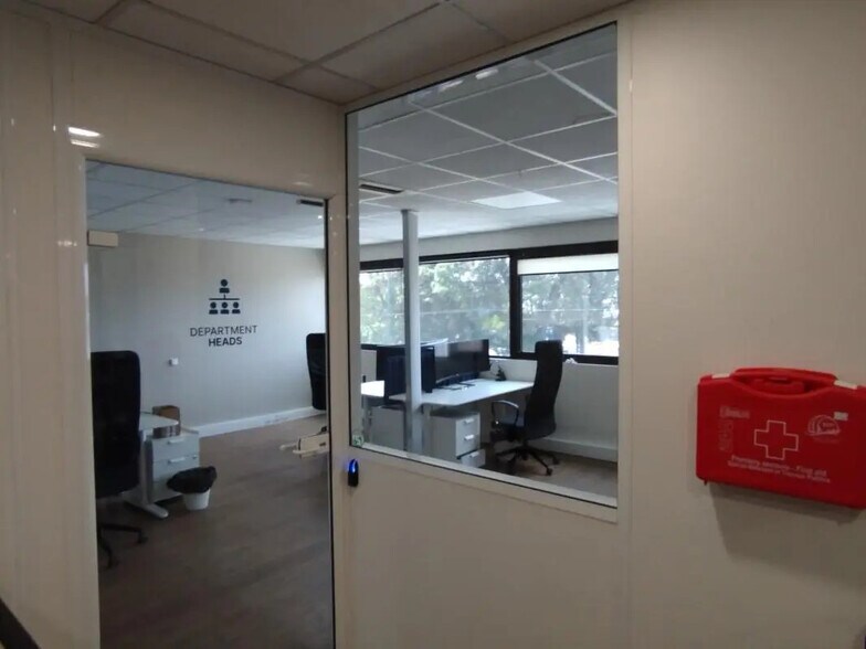 Local d'activités dans Toulouse à vendre - Photo de l’immeuble – Image 3 sur 7