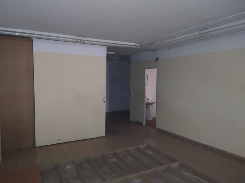 View Photo