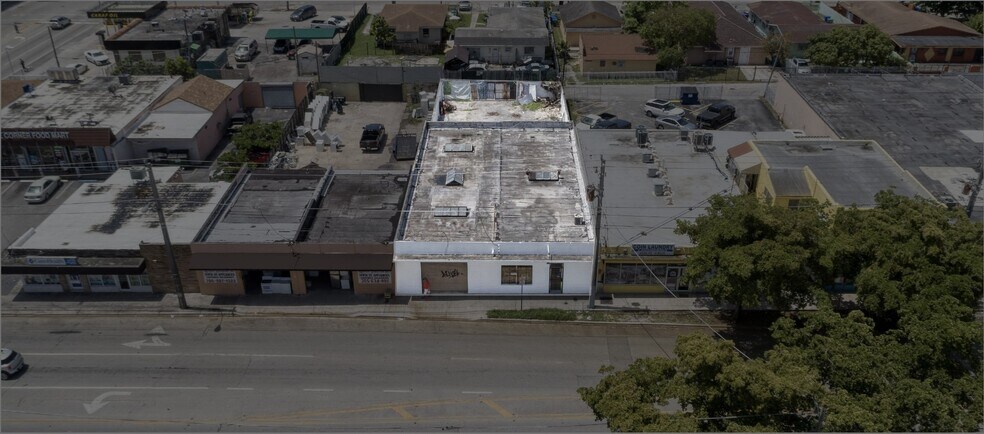 1240 NW 29th St, Miami, FL à vendre - Photo de l’immeuble – Image 3 sur 4