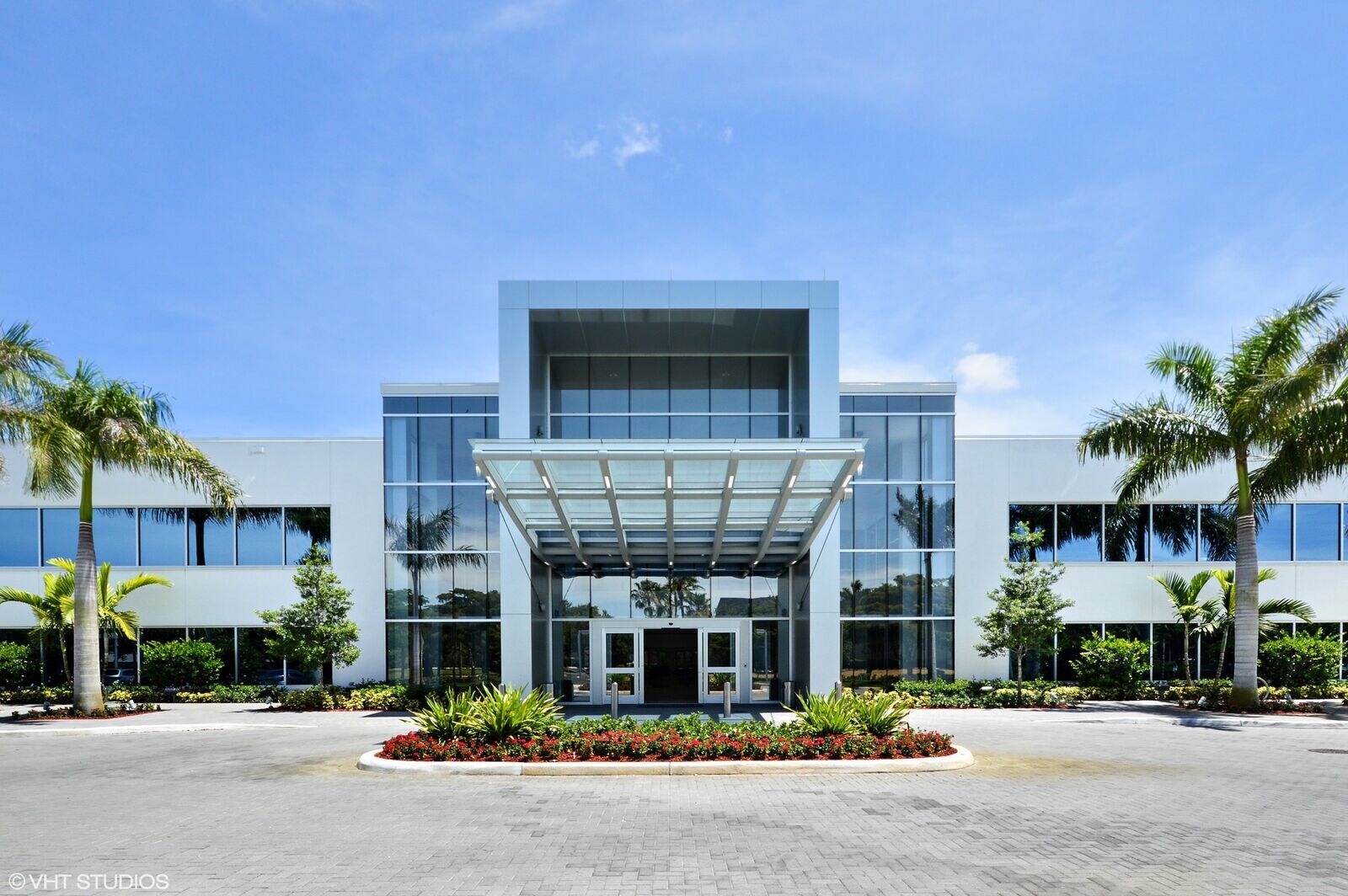 751 Park of Commerce Dr, Boca Raton, FL à louer Photo de l’immeuble– Image 1 sur 12
