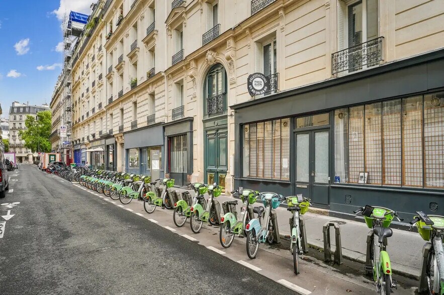Bureau dans Paris à louer - Photo de l’immeuble – Image 1 sur 10