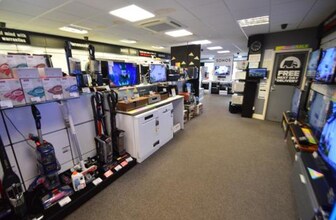 103 High St, Barnstaple à louer Photo intérieure– Image 2 sur 2