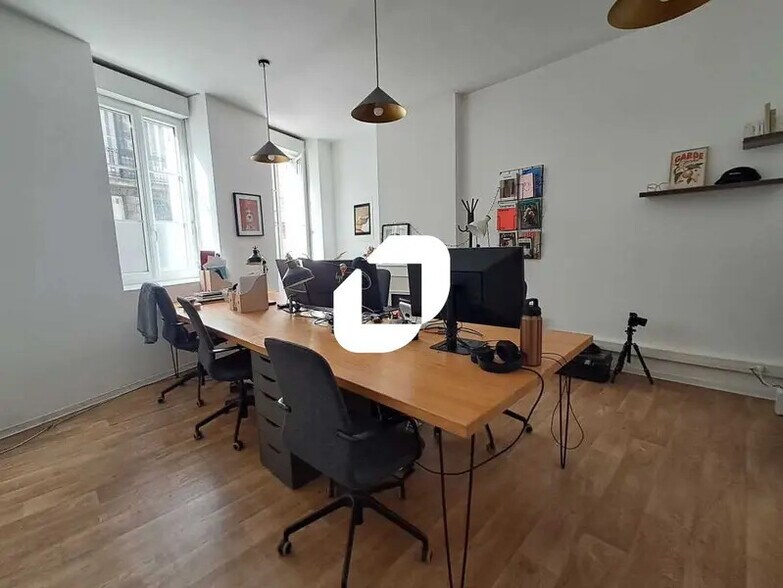 Bureau dans Bordeaux à louer - Photo intérieure – Image 1 sur 8