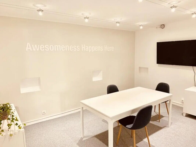 11 Rue Aux Ours, Paris à louer - Photo de l’immeuble – Image 2 sur 10