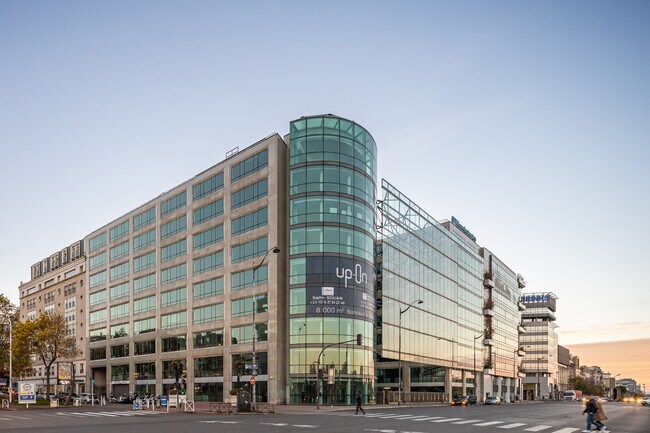 Plus de détails pour 25 Boulevard Romain Rolland, Montrouge - Bureau à louer