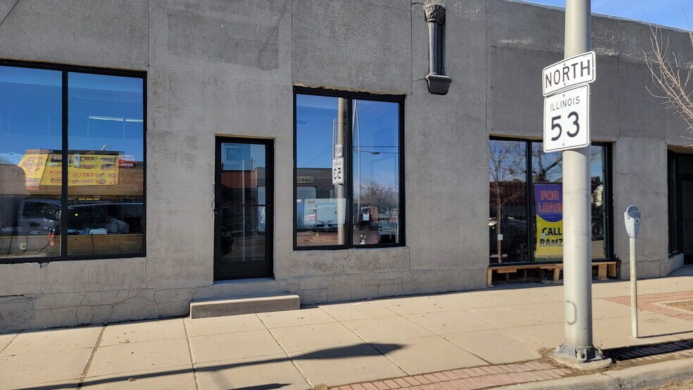 27-31 E Cass St, Joliet, IL à louer - Photo de l’immeuble – Image 2 sur 4