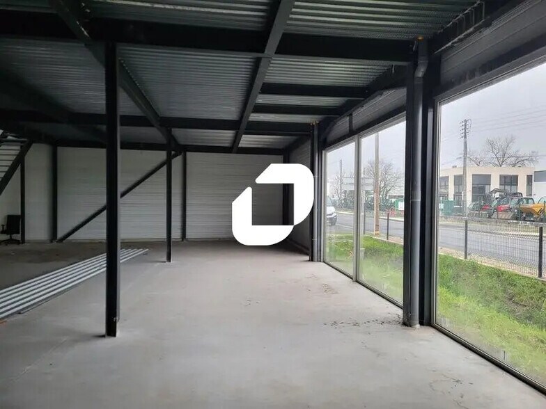Local d’activités dans Mérignac à louer - Photo intérieure – Image 3 sur 9