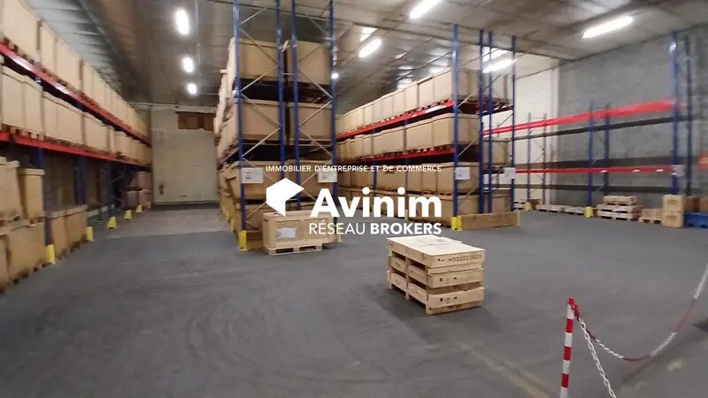 Industriel/Logistique dans Saran à louer - Photo intérieure – Image 3 sur 4
