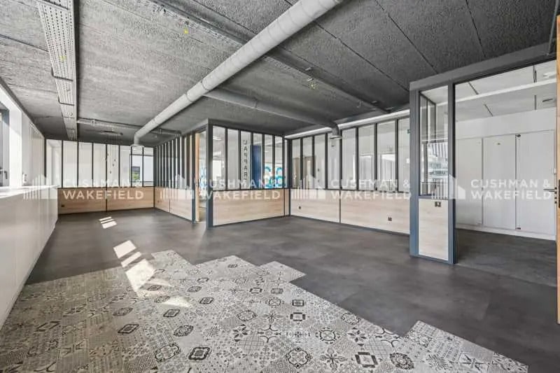 101-109 Rue Jean Jaurès, Levallois-Perret à louer Photo intérieure– Image 1 sur 2