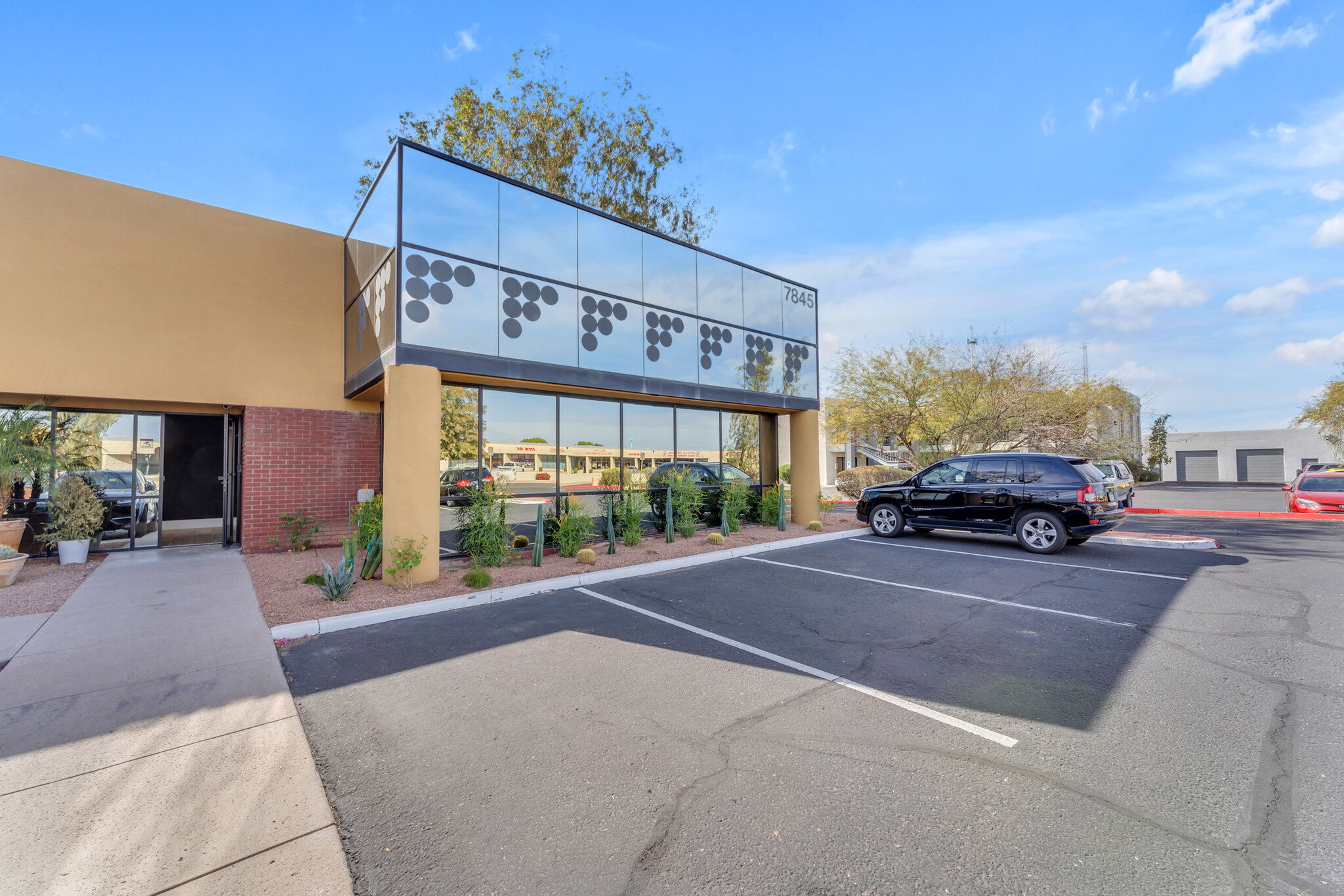 7845 E Redfield Rd, Scottsdale, AZ à louer Photo de l’immeuble– Image 1 sur 21