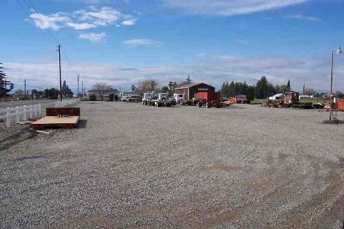 904 E Walker St, Orland, CA à louer - Photo principale – Image 1 sur 2