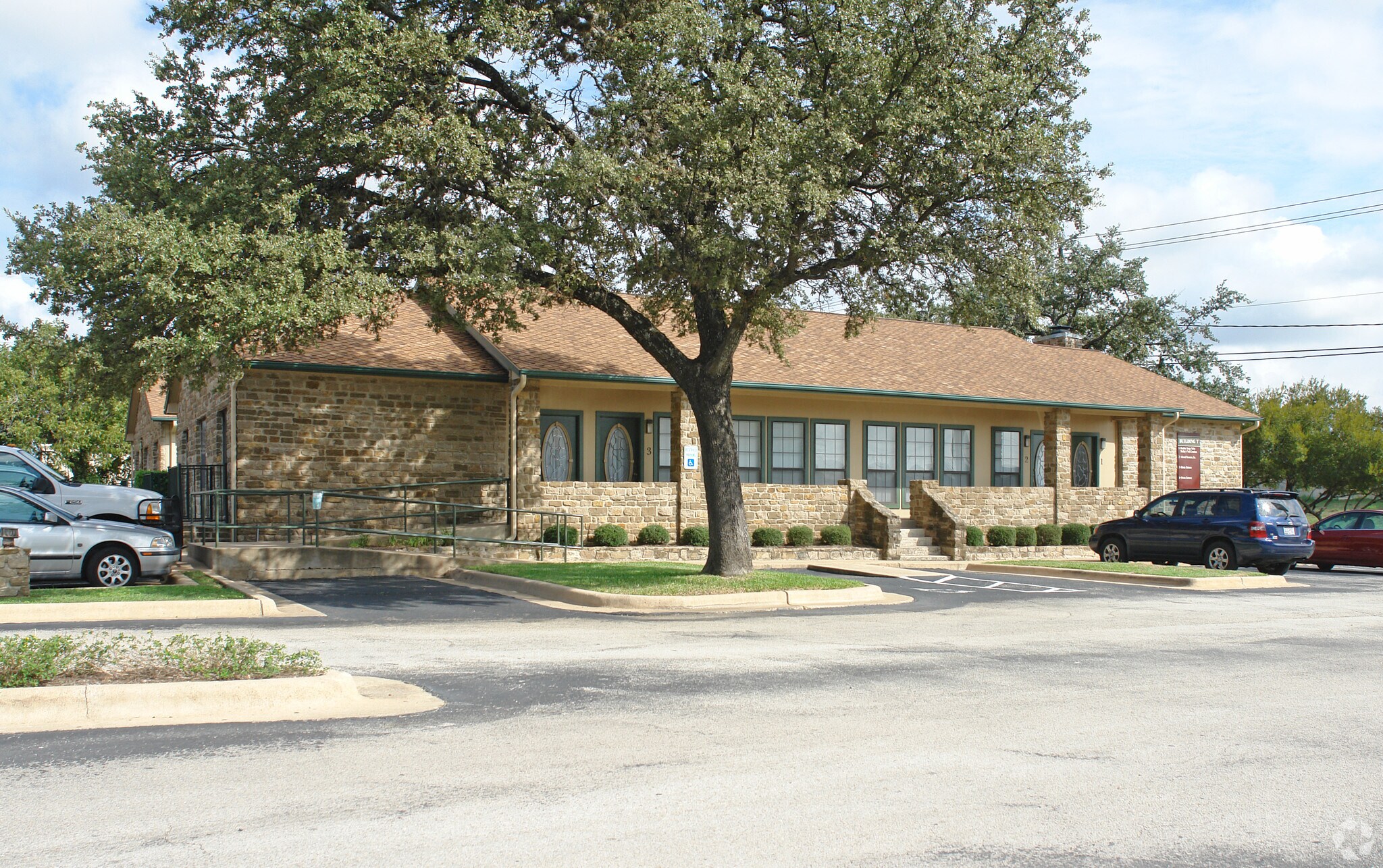13740 Research Blvd, Austin, TX à louer Photo principale– Image 1 sur 16