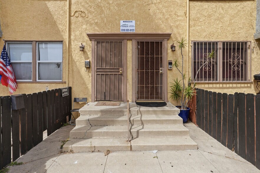 580 W 22nd St, San Pedro, CA à vendre - Photo de l’immeuble – Image 3 sur 14