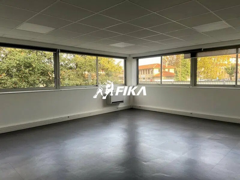 35 Rue Bernard De Ventadour, Toulouse à louer Photo intérieure– Image 1 sur 14