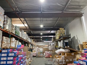 13815 Struikman Rd, Cerritos, CA à louer Photo intérieure– Image 2 sur 9