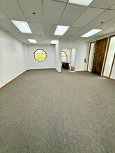 334 State St, Los Altos, CA à louer Photo intérieure– Image 1 sur 12