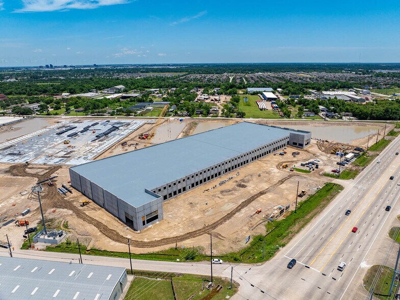 12010 State Highway 249, Houston, TX à vendre - Photo de l’immeuble – Image 2 sur 3